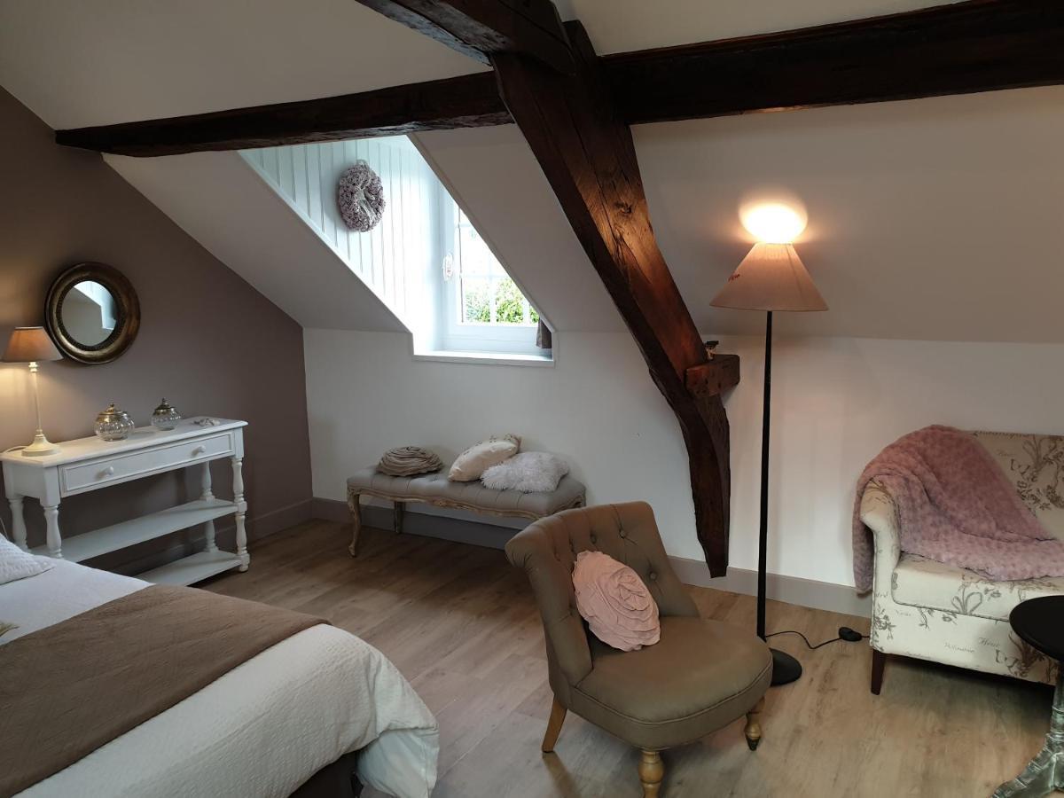 D'Anciennes "Chambres De Bonnes" Honfleur Esterno foto