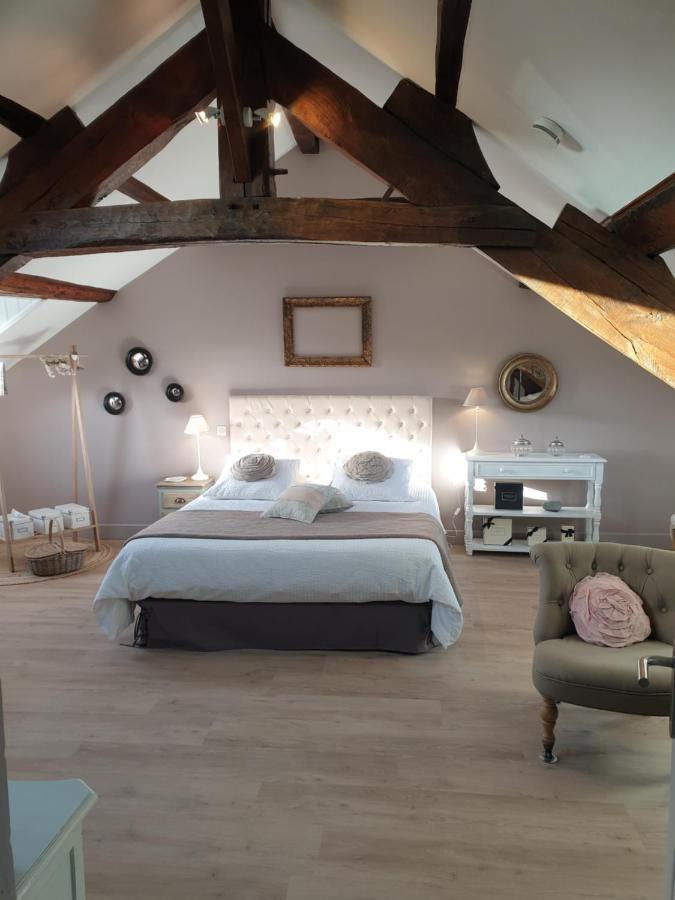 D'Anciennes "Chambres De Bonnes" Honfleur Esterno foto